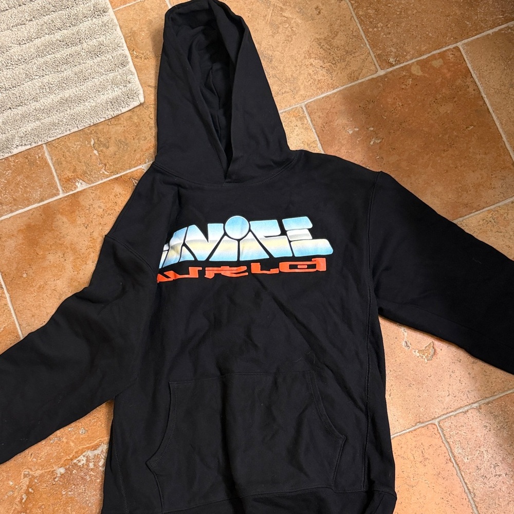 Juice Wrld x Vlone hoodie size large worn once